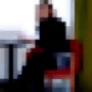 Kenza, 19 ans, connectée à Ambazac pour une rencontre coquine