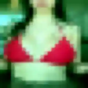 Zara, femme de 25 ans cherche rencontre libertine à Ambilly