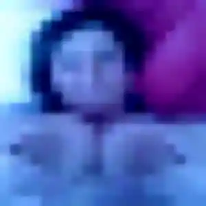 Romane, 42 ans, connectée à Arès pour une rencontre coquine