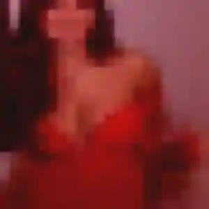 Charmante Emmanuelle, 22 ans à Avallon - voir sa photo