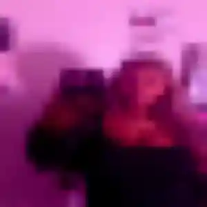 Zoe, 30 ans, connectée à Avranches pour un rencontre libertine