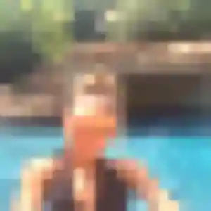 Eva, 20 ans, dispo pour rencontre libertine à Berre-l'Étang