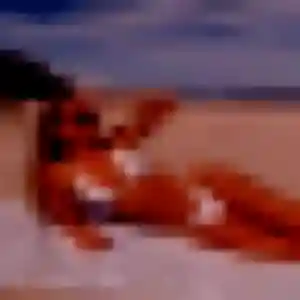 Sexy Anne-Marie, 21 ans à Binic-Étables-sur-Mer - voir sa photo