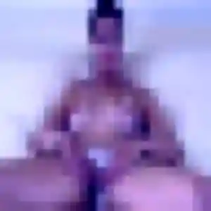 Photo de Blanche à Blainville-sur-Orne (22 ans) - rencontre libertine anonyme