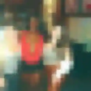 Photo de Lena à Bormes-les-Mimosas (19 ans) - rencontre libertine sans inscription