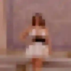 Photo de Alessandra à Bourg-en-Bresse (42 ans) - rencontre libertine anonyme