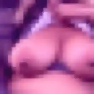 Laure, femme de 19 ans cherche rencontre libertine à Briec