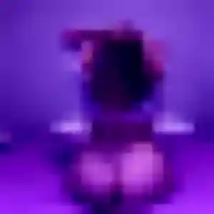 Rencontre Amel, 19 ans à Calonne-Ricouart en privé