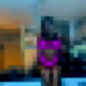 Photo de Janine à Cannes (19 ans) - rencontre libertine anonyme