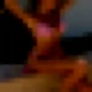Photo de Alienor à Canteleu (24 ans) - rencontre libertine gratuit