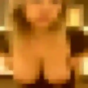 Debora, 28 ans, en ligne à Castelginest pour une rencontre coquine