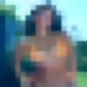 Sexy Laetitia, 22 ans à Cavalaire-sur-Mer - la contacter
