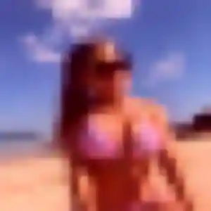 Rencontre Wanda, 21 ans à Cavalaire-sur-Mer en privé