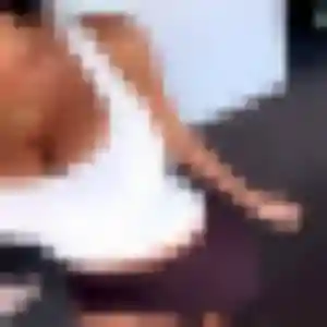 rencontre libertine à Cesson : photo de Brunehilde, 32 ans - accès libre