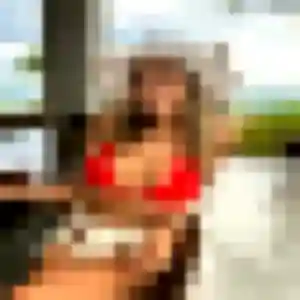 Jennifer (19 ans) à Ceyrat cherche une rencontre maintenant