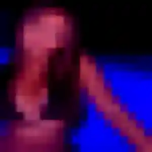 Ingrid, femme de 22 ans cherche rencontre libertine à Champigneulles