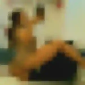 Rejoins Vanessa, 23 ans à Château-Arnoux-Saint-Auban gratuitement