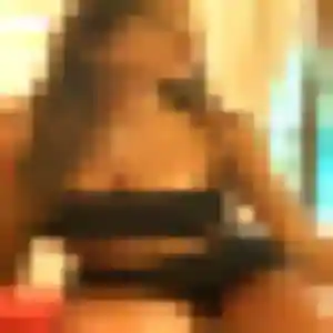 Urielle, 28 ans, disponible à Châteaudun pour un rencontre libertine
