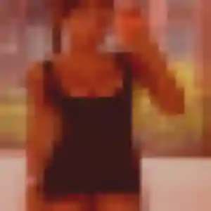 Photo privée de Axelle, 25 ans à Châteauroux - rencontre sans lendemain
