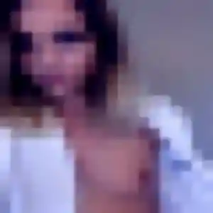 Jolie Anouk, 20 ans à Chazelles-sur-Lyon - la contacter