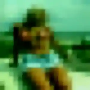 Adeline, fille de 19 ans propose rencontre libertine à Colombelles