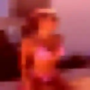 Photo privée de Deborah, 23 ans à Colombes - rencontre sans lendemain