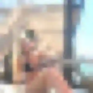 Ursula, 41 ans, connectée à Croissy-sur-Seine pour un rencontre libertine