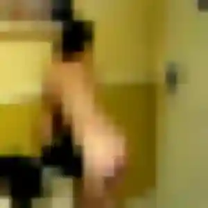 Photo de Clarisse à Decize (38 ans) - rencontre libertine anonyme