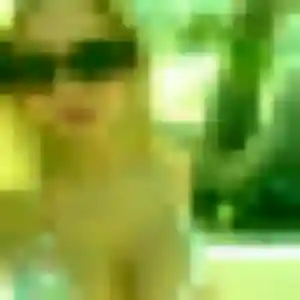 Sexy Jeanne, 21 ans à Divonne-les-Bains - découvrir son profil