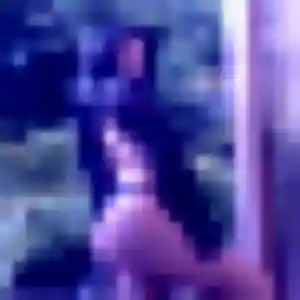 Photo perso de Bettina, 38 ans à Entre-Deux - rencontre coquine