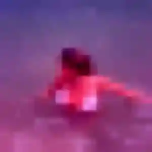 Gwenaelle, 19 ans, dispo pour rencontre libertine à Évian-les-Bains