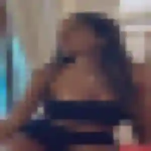 Profil de Bettina à Fontenay-le-Comte (27 ans) - rencontre libertine anonyme