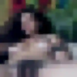 Louisa, 32 ans, connectée à Héricourt pour une rencontre coquine