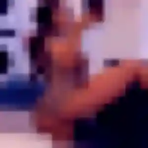 Photo privée de Lou-Anne, 30 ans à Houplines - rencontre coquine