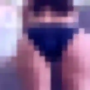 Lucienne, femme de 20 ans cherche rencontre libertine à Issoudun