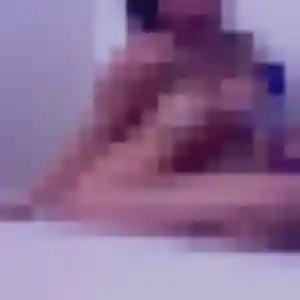 Découvre Nora, 36 ans à Istres en privé