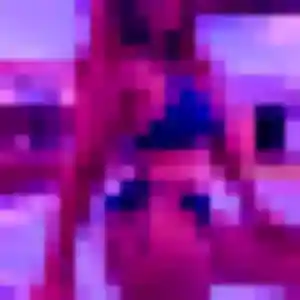 Photo exclusive de Elodie, 22 ans à La Ciotat - rencontre sans lendemain