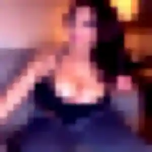 Katia, 33 ans, cherche un rencontre libertine à La Ferté-sous-Jouarre