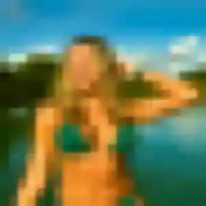 Meriem, femme de 25 ans cherche rencontre libertine à La Riche
