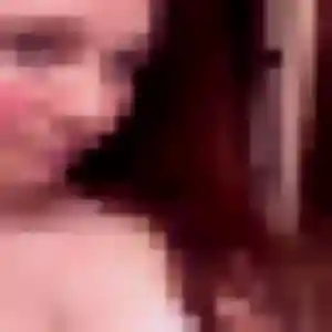 Rym, 27 ans, cherche un rencontre libertine à Landerneau