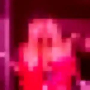 Photo sexy de Valentina, 24 ans à Larmor-Plage - plan discret