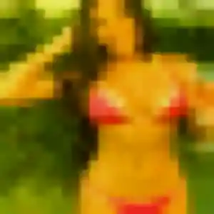 Jolie Uranie, 19 ans à Le Cendre - la contacter