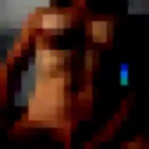 Sexy Alessandra, 29 ans à Le Haillan - découvrir son profil