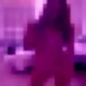 Profil de Juliette à Le Puy-en-Velay (25 ans) - rencontre libertine gratuit