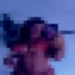 Charlotte, fille de 33 ans cherche rencontre libertine à Les Arcs