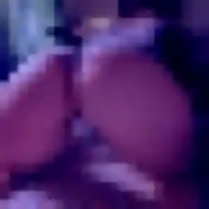 Photo de Yael à Loire-Authion (44 ans) - rencontre libertine gratuit