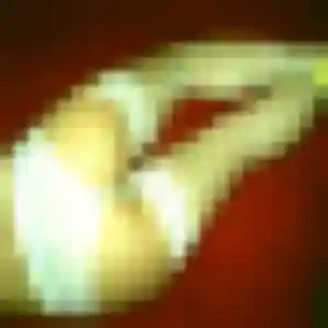 Photo sexy de Maud, 20 ans à Maen Roch - plan discret