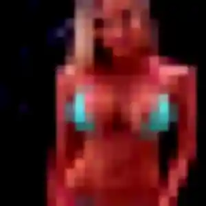 Violette (31 ans) à Martigues propose une rencontre aujourd'hui