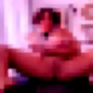 Contacte Solange, 24 ans à Melle en privé