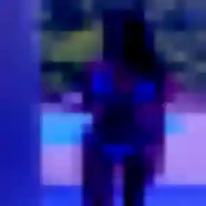 Monique, 19 ans, dispo pour rencontre libertine à Mesnils-sur-Iton
